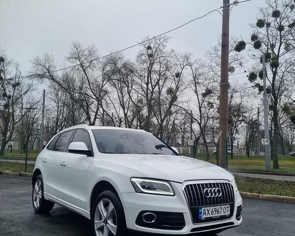 Белый Ауди Ку 5, объемом двигателя 1.98 л и пробегом 129 тыс. км за 15000 $, фото 27 на Automoto.ua