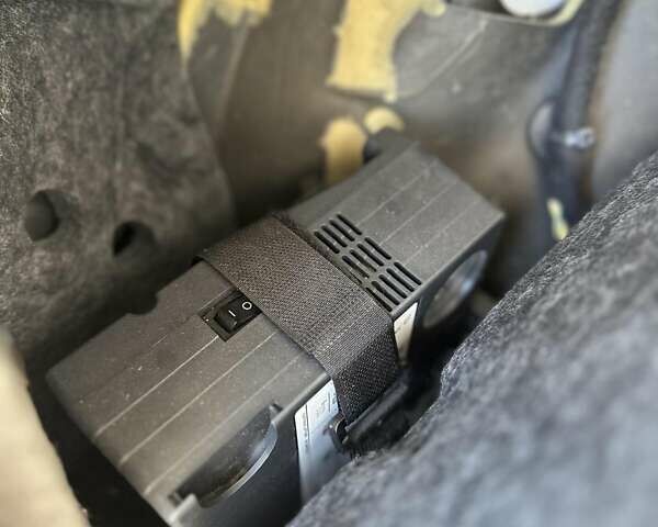 Білий Ауді Ку 5, об'ємом двигуна 1.98 л та пробігом 216 тис. км за 17500 $, фото 30 на Automoto.ua