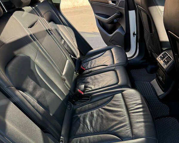 Белый Ауди Ку 5, объемом двигателя 1.98 л и пробегом 155 тыс. км за 14999 $, фото 10 на Automoto.ua