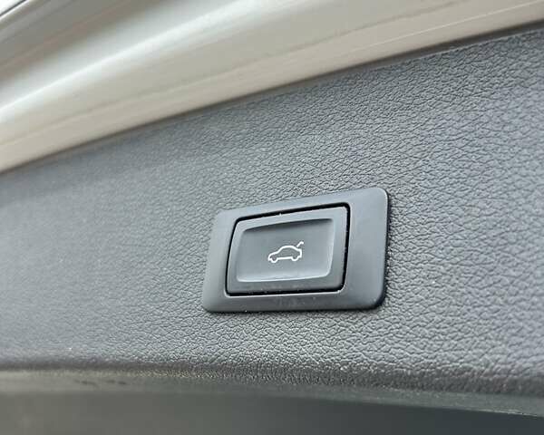 Ауди Ку 5 2015 в Сумах на Automoto.ua Белый Ауди Ку 5, объемом двигателя 1.98 л и пробегом 226 тыс. км за 16900 $, фото 17 на Automoto.ua