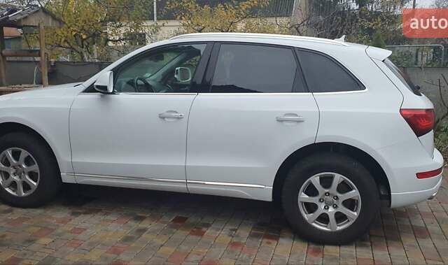 Белый Ауди Ку 5, объемом двигателя 3 л и пробегом 133 тыс. км за 21500 $, фото 7 на Automoto.ua