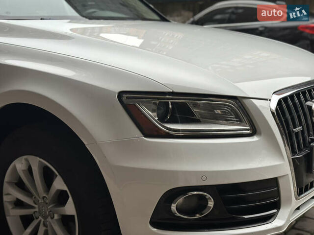 Белый Ауди Ку 5, объемом двигателя 2 л и пробегом 155 тыс. км за 24500 $, фото 51 на Automoto.ua