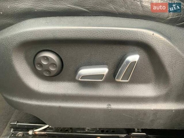 Белый Ауди Ку 5, объемом двигателя 1.98 л и пробегом 173 тыс. км за 9800 $, фото 12 на Automoto.ua