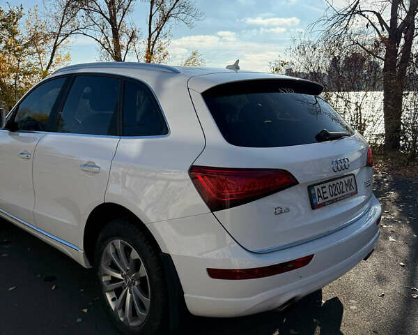 Белый Ауди Ку 5, объемом двигателя 1.98 л и пробегом 155 тыс. км за 14999 $, фото 3 на Automoto.ua