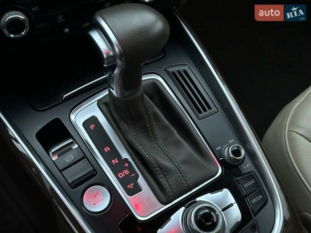 Білий Ауді Ку 5, об'ємом двигуна 1.98 л та пробігом 152 тис. км за 17950 $, фото 26 на Automoto.ua