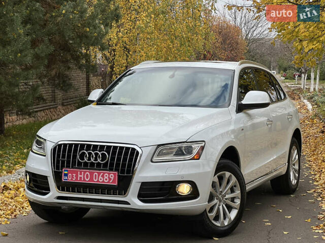 Ауди Ку 5 2015 в Ровно на Automoto.ua Белый Ауди Ку 5, объемом двигателя 2 л и пробегом 167 тыс. км за 14700 $, фото 4 на Automoto.ua