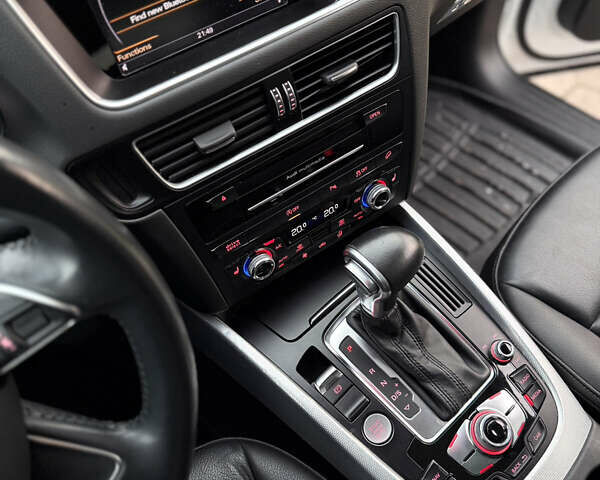 Белый Ауди Ку 5, объемом двигателя 3 л и пробегом 244 тыс. км за 18900 $, фото 27 на Automoto.ua