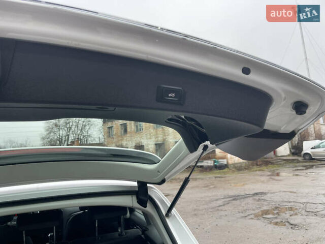 Білий Ауді Ку 5, об'ємом двигуна 2 л та пробігом 199 тис. км за 20900 $, фото 26 на Automoto.ua