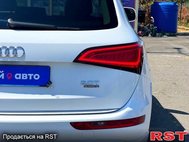 Белый Ауди Ку 5, объемом двигателя 2 л и пробегом 197 тыс. км за 15500 $, фото 5 на Automoto.ua