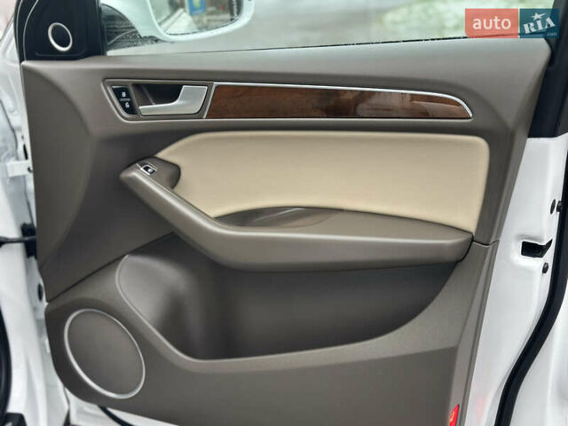 Білий Ауді Ку 5, об'ємом двигуна 2 л та пробігом 200 тис. км за 14990 $, фото 81 на Automoto.ua