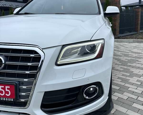 Белый Ауди Ку 5, объемом двигателя 2 л и пробегом 204 тыс. км за 13500 $, фото 2 на Automoto.ua