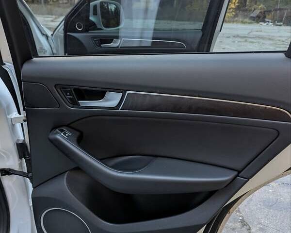 Ауді Ку 5 2015 у Києві на Automoto.ua Білий Ауді Ку 5, об'ємом двигуна 3 л та пробігом 95 тис. км за 17999 $, фото 29 на Automoto.ua