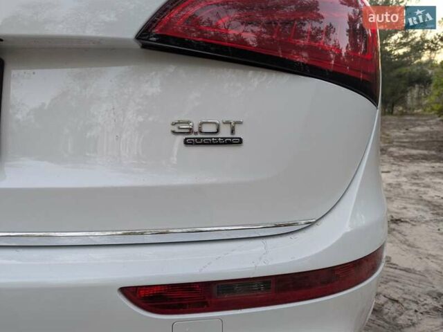 Ауді Ку 5 2015 у Києві на Automoto.ua Білий Ауді Ку 5, об'ємом двигуна 3 л та пробігом 95 тис. км за 17999 $, фото 16 на Automoto.ua