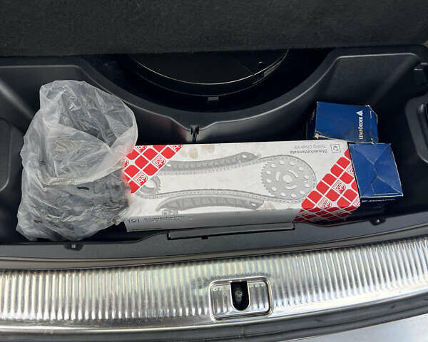 Білий Ауді Ку 5, об'ємом двигуна 2 л та пробігом 205 тис. км за 13450 $, фото 32 на Automoto.ua