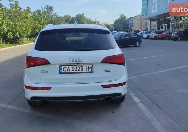 Білий Ауді Ку 5, об'ємом двигуна 3 л та пробігом 133 тис. км за 20300 $, фото 36 на Automoto.ua