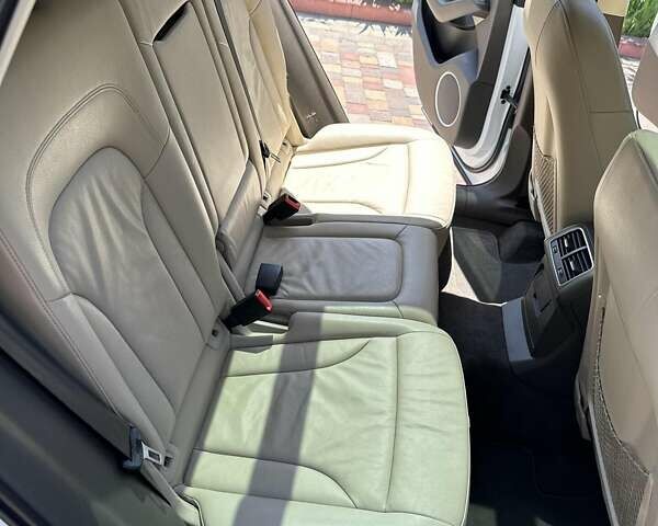 Білий Ауді Ку 5, об'ємом двигуна 1.98 л та пробігом 216 тис. км за 17500 $, фото 26 на Automoto.ua