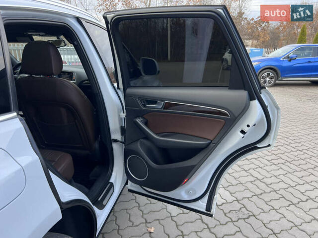 Белый Ауди Ку 5, объемом двигателя 2 л и пробегом 212 тыс. км за 14990 $, фото 33 на Automoto.ua