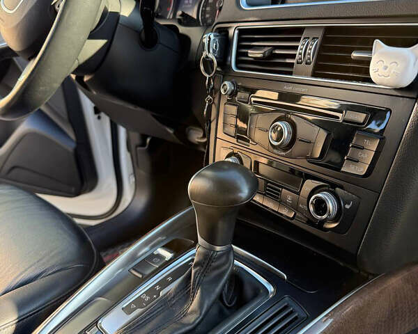 Белый Ауди Ку 5, объемом двигателя 1.98 л и пробегом 155 тыс. км за 14999 $, фото 7 на Automoto.ua