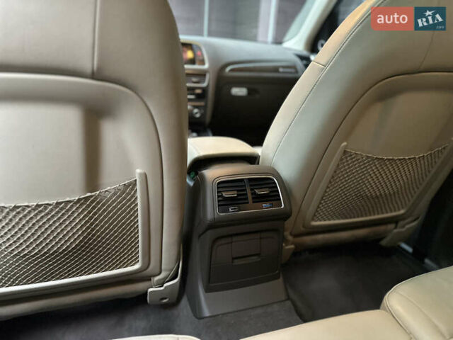 Белый Ауди Ку 5, объемом двигателя 2 л и пробегом 155 тыс. км за 24500 $, фото 26 на Automoto.ua