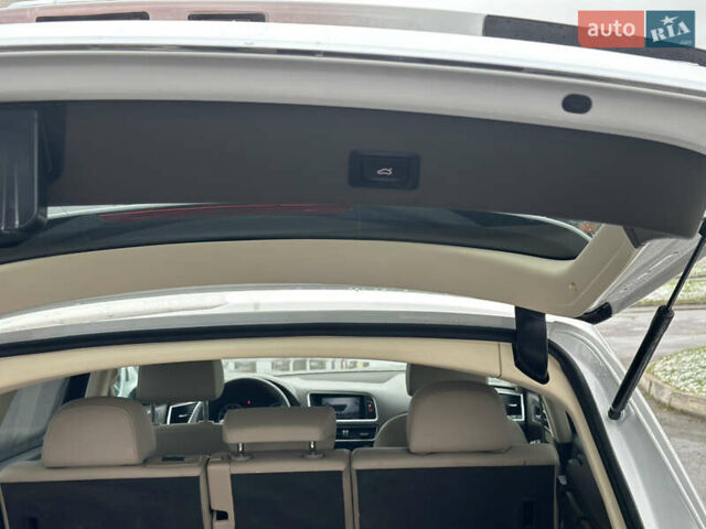 Білий Ауді Ку 5, об'ємом двигуна 2 л та пробігом 200 тис. км за 14990 $, фото 61 на Automoto.ua