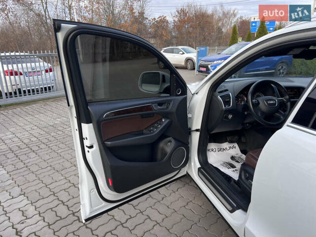 Белый Ауди Ку 5, объемом двигателя 2 л и пробегом 212 тыс. км за 14990 $, фото 12 на Automoto.ua