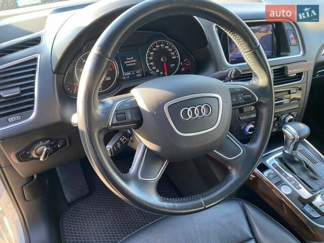 Белый Ауди Ку 5, объемом двигателя 1.98 л и пробегом 107 тыс. км за 15500 $, фото 14 на Automoto.ua