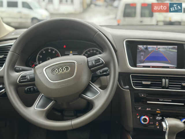 Білий Ауді Ку 5, об'ємом двигуна 2 л та пробігом 200 тис. км за 14990 $, фото 60 на Automoto.ua