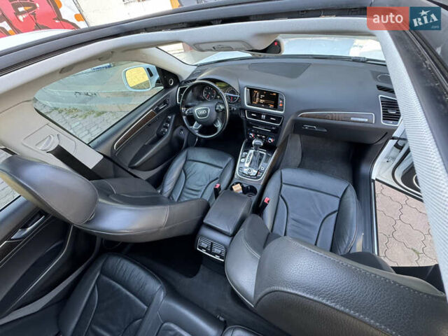 Белый Ауди Ку 5, объемом двигателя 1.98 л и пробегом 229 тыс. км за 16000 $, фото 29 на Automoto.ua