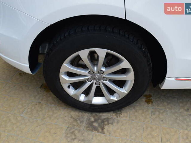 Белый Ауди Ку 5, объемом двигателя 2 л и пробегом 98 тыс. км за 15900 $, фото 6 на Automoto.ua