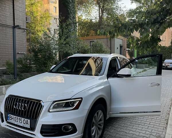 Белый Ауди Ку 5, объемом двигателя 2 л и пробегом 122 тыс. км за 17000 $, фото 4 на Automoto.ua