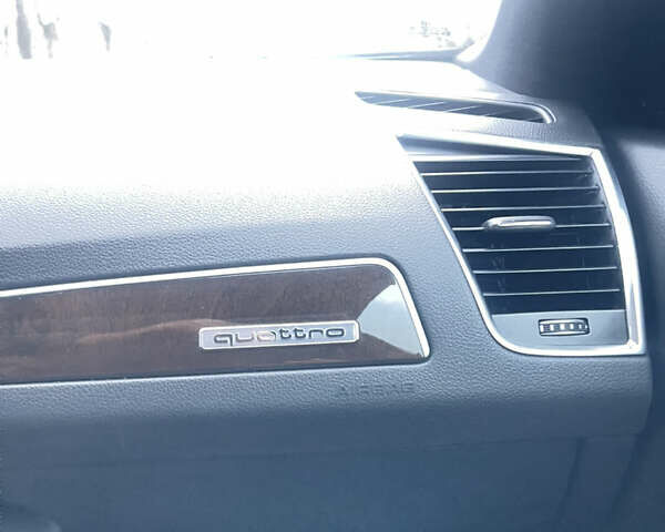 Білий Ауді Ку 5, об'ємом двигуна 1.98 л та пробігом 206 тис. км за 12950 $, фото 23 на Automoto.ua