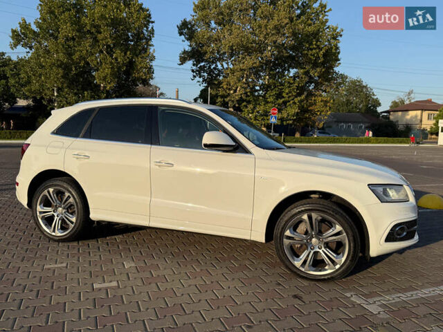 Белый Ауди Ку 5, объемом двигателя 2.97 л и пробегом 199 тыс. км за 23500 $, фото 27 на Automoto.ua