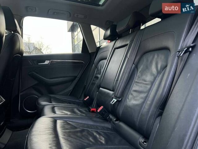 Белый Ауди Ку 5, объемом двигателя 1.98 л и пробегом 148 тыс. км за 17000 $, фото 21 на Automoto.ua