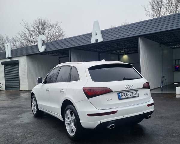 Белый Ауди Ку 5, объемом двигателя 1.98 л и пробегом 129 тыс. км за 15000 $, фото 26 на Automoto.ua