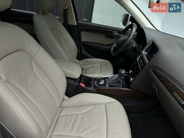 Белый Ауди Ку 5, объемом двигателя 1.98 л и пробегом 176 тыс. км за 17999 $, фото 26 на Automoto.ua