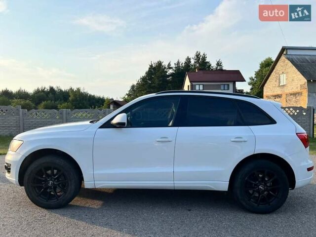 Белый Ауди Ку 5, объемом двигателя 1.98 л и пробегом 190 тыс. км за 16000 $, фото 5 на Automoto.ua