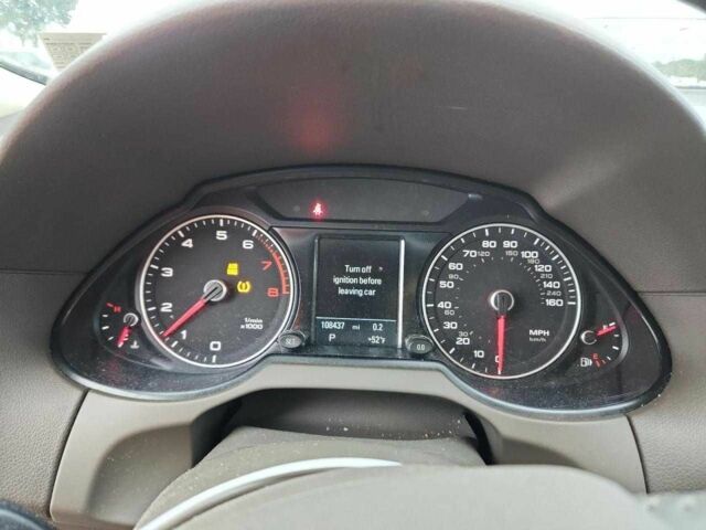 Белый Ауди Ку 5, объемом двигателя 0 л и пробегом 172 тыс. км за 11500 $, фото 5 на Automoto.ua