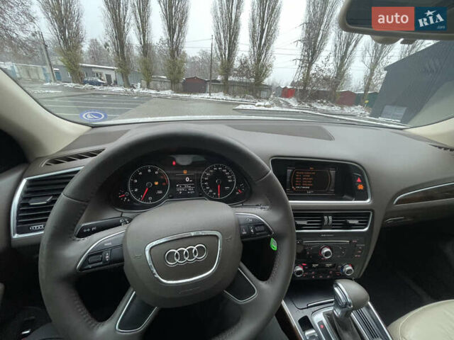 Білий Ауді Ку 5, об'ємом двигуна 2 л та пробігом 250 тис. км за 13999 $, фото 18 на Automoto.ua