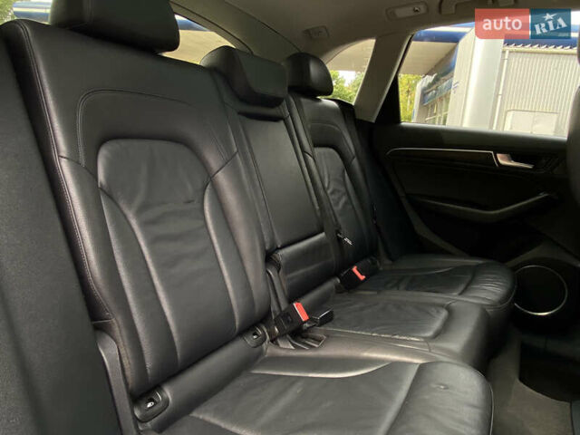 Белый Ауди Ку 5, объемом двигателя 1.98 л и пробегом 228 тыс. км за 16999 $, фото 15 на Automoto.ua