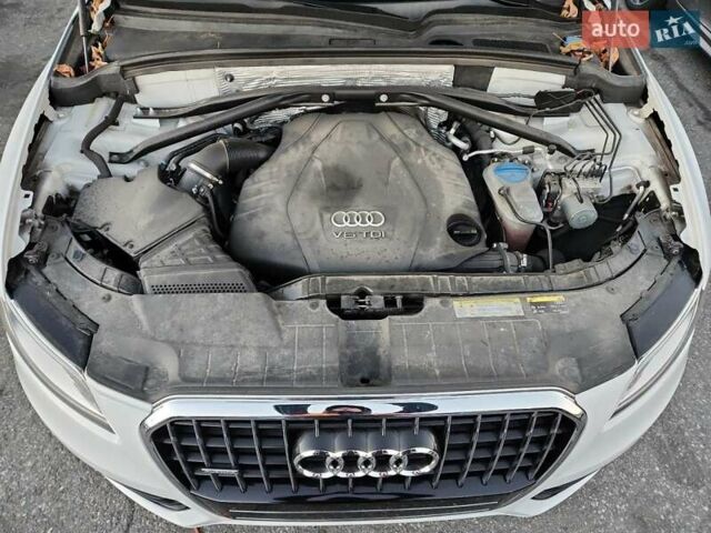 Белый Ауди Ку 5, объемом двигателя 2.97 л и пробегом 120 тыс. км за 3000 $, фото 11 на Automoto.ua