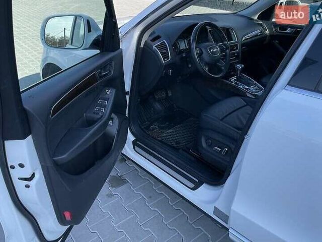 Белый Ауди Ку 5, объемом двигателя 1.98 л и пробегом 113 тыс. км за 17900 $, фото 11 на Automoto.ua