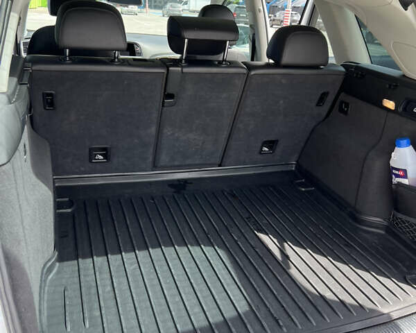 Белый Ауди Ку 5, объемом двигателя 2 л и пробегом 168 тыс. км за 17500 $, фото 11 на Automoto.ua