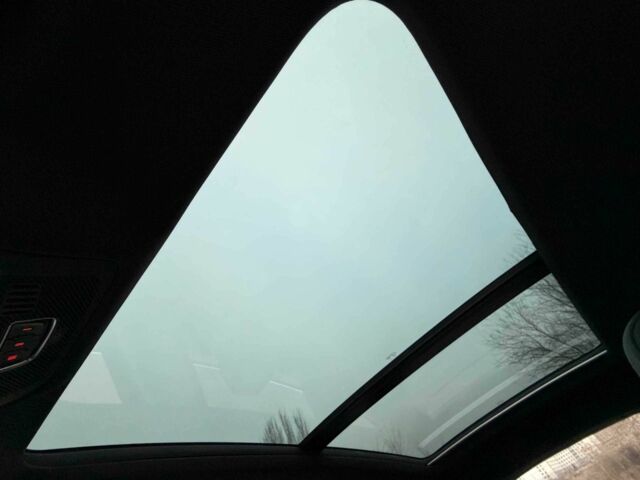 Білий Ауді Ку 5, об'ємом двигуна 2 л та пробігом 167 тис. км за 17000 $, фото 23 на Automoto.ua