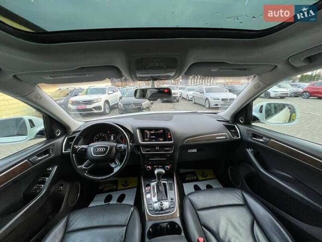 Белый Ауди Ку 5, объемом двигателя 1.98 л и пробегом 148 тыс. км за 17000 $, фото 17 на Automoto.ua