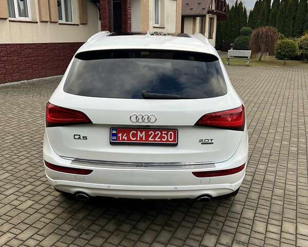 Білий Ауді Ку 5, об'ємом двигуна 2 л та пробігом 205 тис. км за 13450 $, фото 7 на Automoto.ua