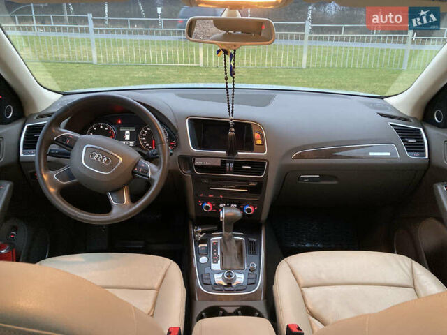 Белый Ауди Ку 5, объемом двигателя 1.98 л и пробегом 162 тыс. км за 18000 $, фото 8 на Automoto.ua
