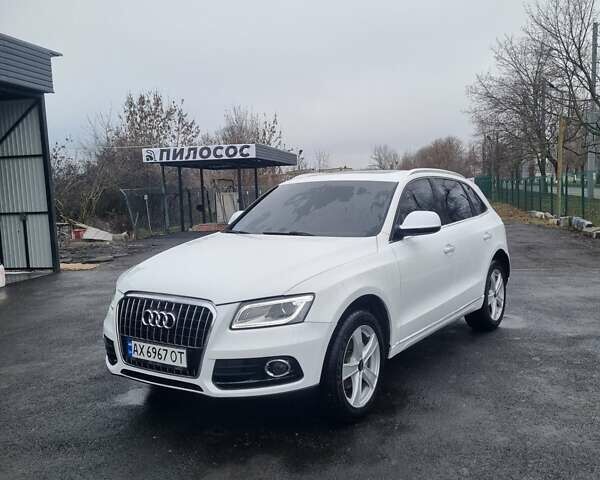 Белый Ауди Ку 5, объемом двигателя 1.98 л и пробегом 129 тыс. км за 15000 $, фото 30 на Automoto.ua