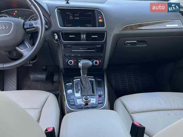 Белый Ауди Ку 5, объемом двигателя 2 л и пробегом 156 тыс. км за 14650 $, фото 21 на Automoto.ua