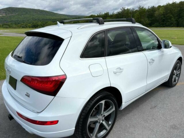Белый Ауди Ку 5, объемом двигателя 3 л и пробегом 63 тыс. км за 6000 $, фото 5 на Automoto.ua