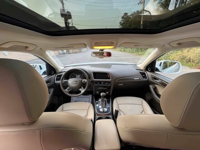 Білий Ауді Ку 5, об'ємом двигуна 2 л та пробігом 71 тис. км за 11100 $, фото 9 на Automoto.ua